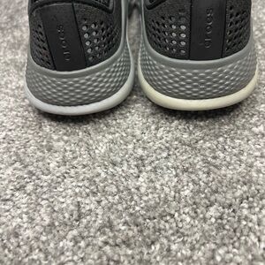 Women’s Crocs LiteRide (black/grey) size 8